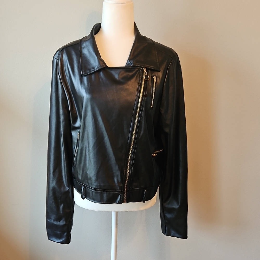 Boohoo Black Asymmetrical Zip Faux Leather Jacket - Women